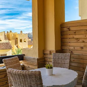 2199-apt With Terrace And Pools Manilva
