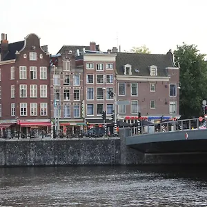 Restaurant Old Bridge ** Amszterdam